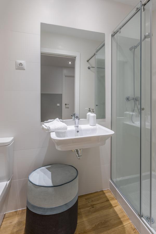 Slow Suites Bellas Artes Madrid Exterior foto